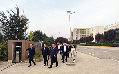 團(tuán)市委、市貿(mào)促會、市青企協(xié)一行到工投集團(tuán)涇河產(chǎn)業(yè)園考察交流