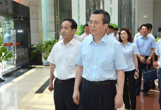 陜西省委常委、西安市委書記王永康調(diào)研陜鼓集團(tuán)